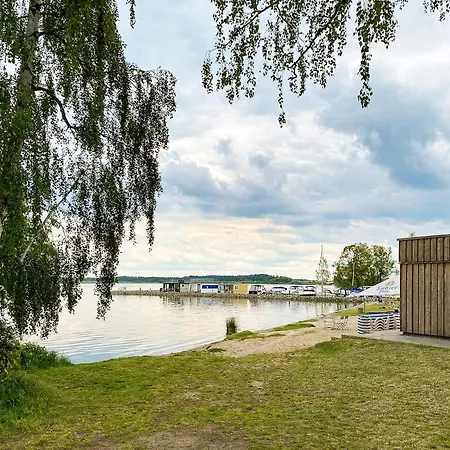 Mit Sauna Und Kamin - 200 Meter Zum - Wiesengefluester * Röbel